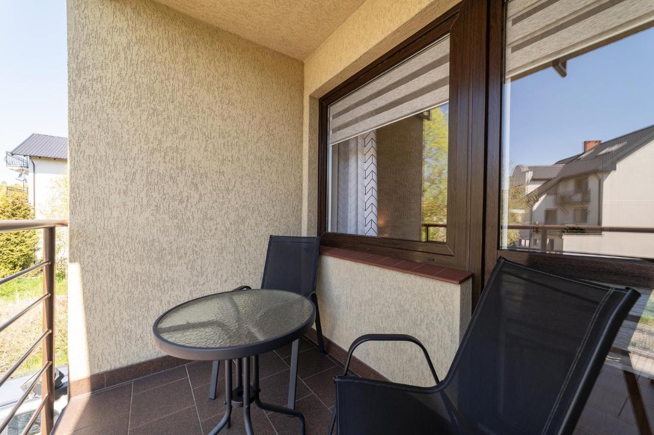 Mario Pokoje - Apartamenty Jastarnia Buitenkant foto