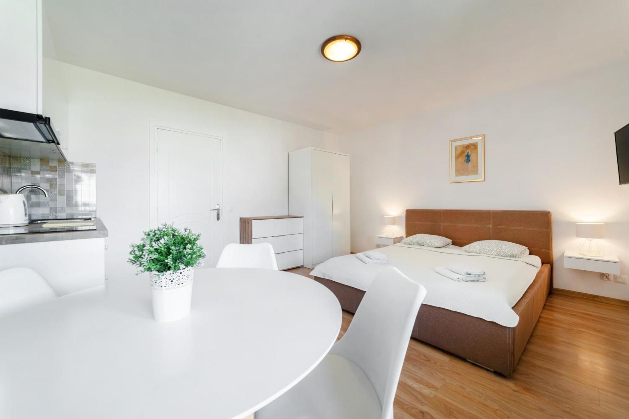 Mario Pokoje - Apartamenty Jastarnia Buitenkant foto