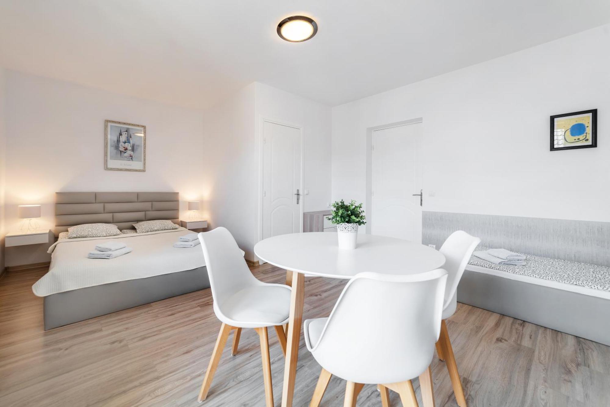 Mario Pokoje - Apartamenty Jastarnia Buitenkant foto